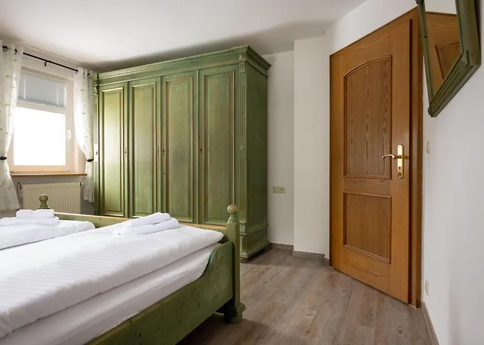 Zum Silberstollen 2 Haeuser Am Berg Polderhof Und Weisseritzhuette 3*